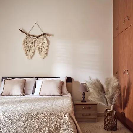 Balcony - Private Pool, Large Groups & Sea View, By Zantewize *