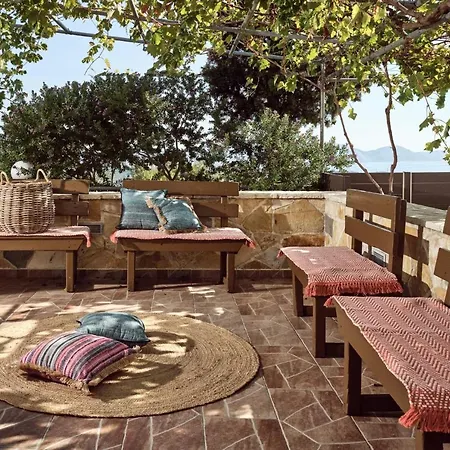 فيلة Balcony - Private Pool, Large Groups & Sea View, By Zantewize *