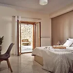 Balcony - Private Pool, Large Groups & Sea View, By Zantewize *