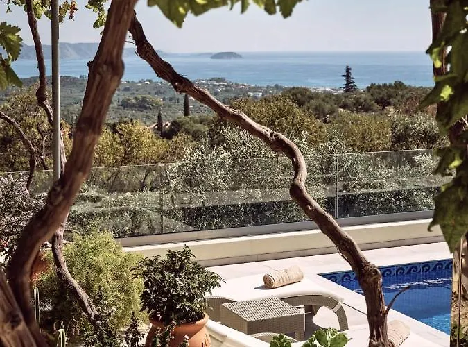 Balcony - Private Pool, Large Groups & Sea View, By Zantewize *