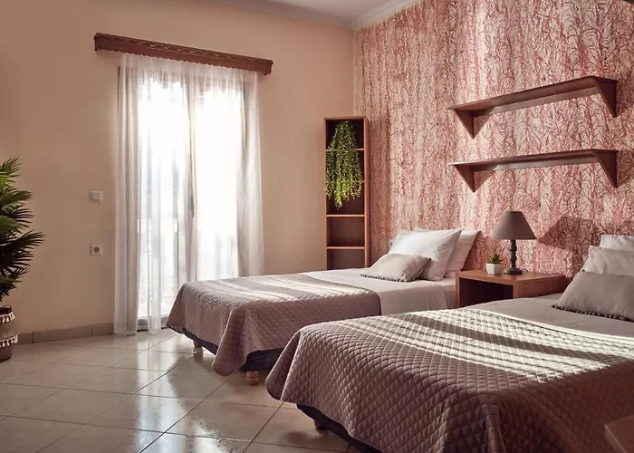 Villa Balcony - Private Pool, Large Groups & Sea View, By Zantewize *