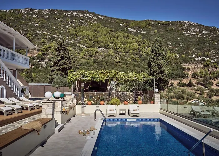 Vila Balcony - Private Pool, Large Groups & Sea View, By Zantewize *