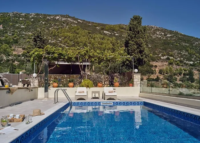 Balcony - Private Pool, Large Groups & Sea View, By Zantewize * Lithakia (Zakynthos)